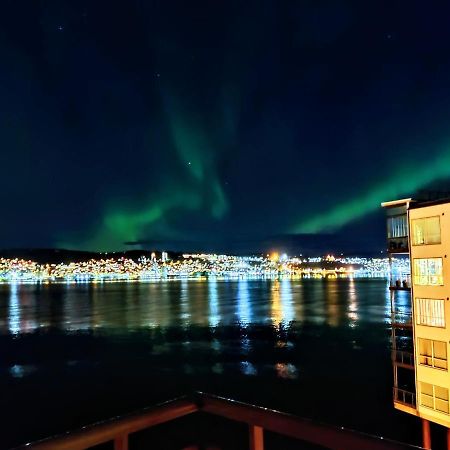 Top Floor Apartment With A Magic View Тромсё Экстерьер фото
